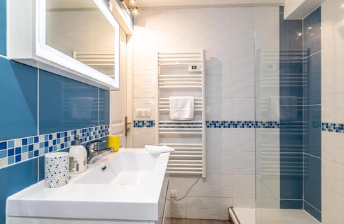 Biarritz Apartment | New proprietaire - Le Donna Victoria Surf