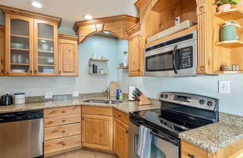 Maeser House | New! Provo Cottage | BBQ | Fenced