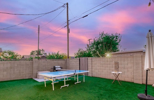 Scottsdale Estates Ten House | *NEW* Recent Remodel - 5 minutes to Old Town Scottsdale!