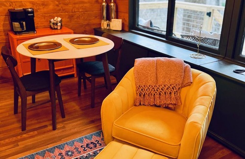 Bryson City Cabin | NEW! Recently Renovated 1950's Cabin w/HOT TUB!