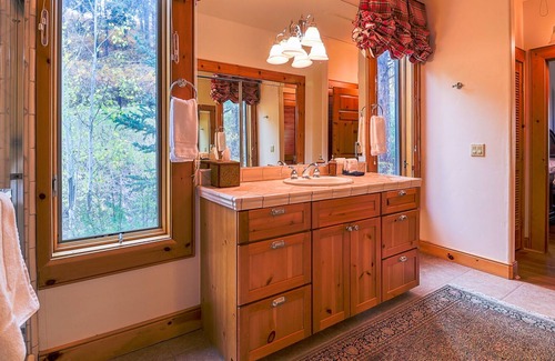 Pagosa Springs Cabin | New Rental! 3 Bed / 3 Bath, Quiet Area, but close to everything.
