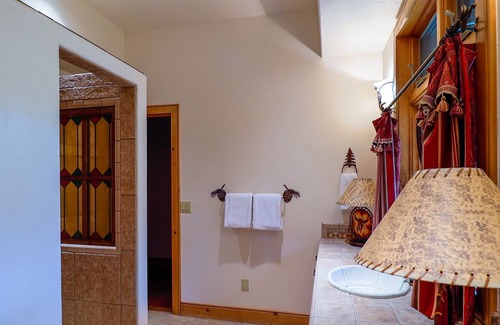 Pagosa Springs Cabin | New Rental! 3 Bed / 3 Bath, Quiet Area, but close to everything.