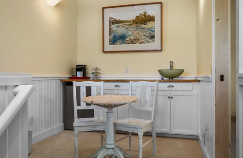 Empire House | NEW Rental! White Bear on Little Glen Lake