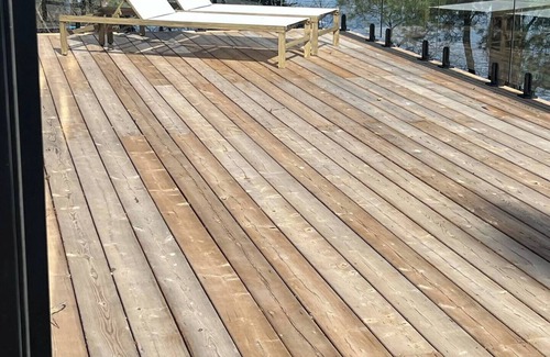 Whitestone Cottage | *NEW* Rockshore Lakehouse - Luxury waterfront