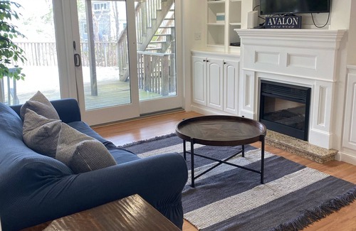 Summersea House | New Seabury Water View 3 bedroom home!