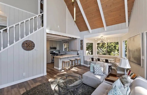 Lake Arrowhead Cottage | ✨NEW Serene Modern Mountain Cottage Near Lake✨