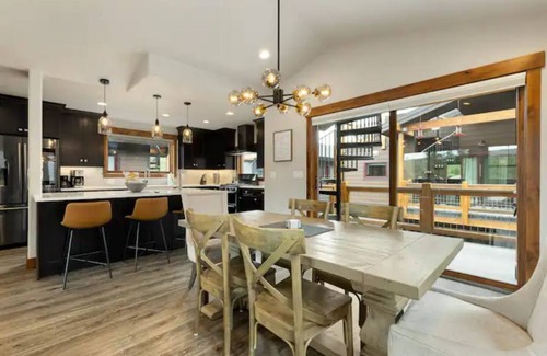 Frisco House | NEW! Single family home w/Rooftop Deck & Salt Water Hot Tub