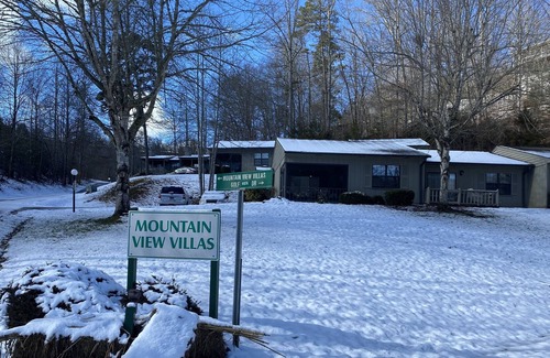Franklin Villa | New! Smokey Hollow /Mountain View at Millcreek country club
