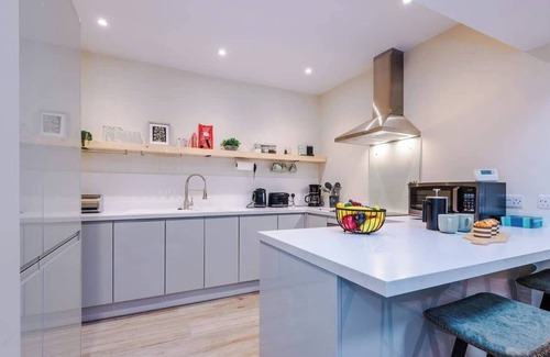 Chester House | NEW! Spacious 2-Bed Home, Amazing Location!