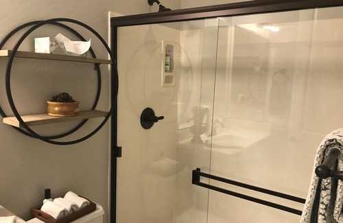 Mesa Apartment | New Studio in East Mesa. Close to Shopping, Hospitals, Mesa Airport