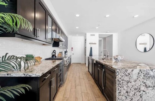 Townsite House | NEW The BEST Beachfront Vacation Villa