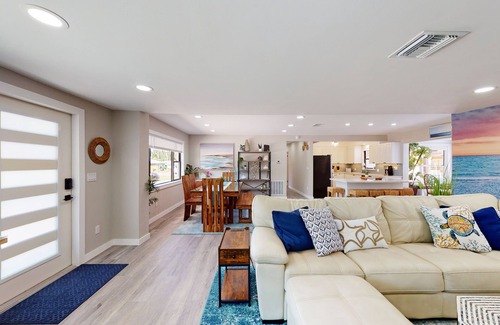 Ridge Wood Heights House | NEW! The Dunes-Private Heated Pool, Hot Tub, Private backyard-5mi to beach