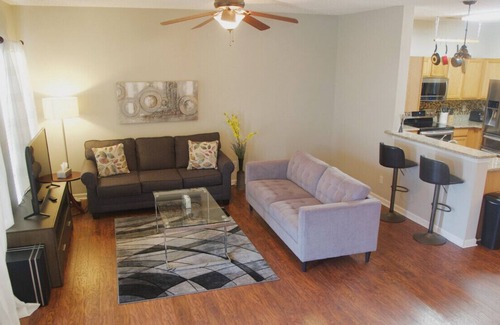 Greer House | NEW!!! THE SIMPLE ORCHID - MINUTES TO PELHAM ROAD AND GSP!!
