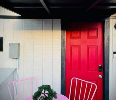 Gardendale Apartment | New Tiny Home Uptown Phoenix (Unit E)
