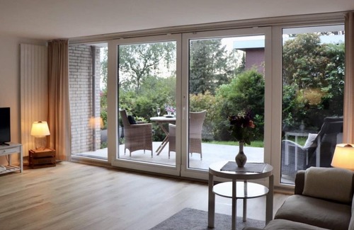 Geesthacht Apartment | NEW, top apartment in a dream location in the east of Hamburg (also long-term rental)