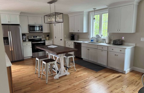 York Beach House | New townhome close to beaches