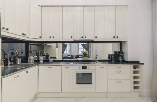 Terezvaros Apartment | New Ultra Luxurious Central 2 Bedroom apartment with AC by the Basilica