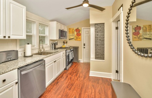West Street - River Street House | NEW! Upscale Private 3 Bed, Free Parking, W&D, A.C., Near MBTA, Backyard