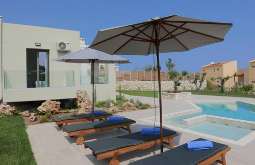 Adelianos Kampos Villa | New Villa 1 Adele Kampos
