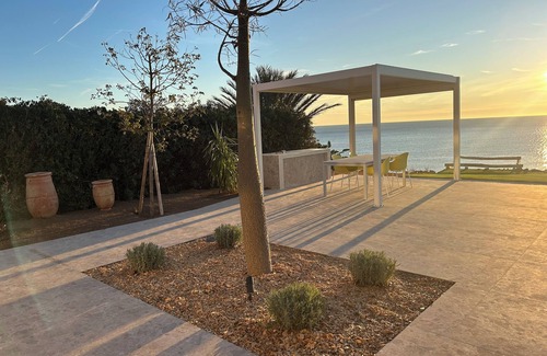 Saint-Aygulf Villa | New villa with exceptional sea view, 5-minute walk from a small beach