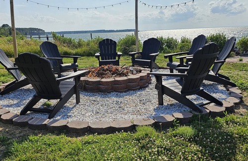 Cambridge House | New Waterfront! Drop Anchor on Brannocks Bay. An Amazing waterfront retreat!