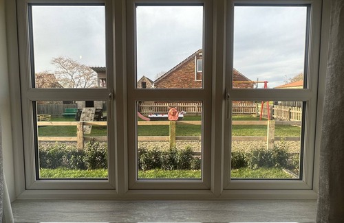 Burgh le Marsh Cottage | New Willow Cottage - 5 bedroom, sleeping 11