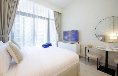 Nad Al Sheba Apartment | NewArabian Azizi Riviera Studio
