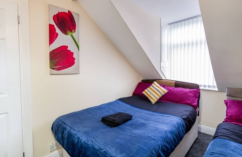 Gateshead House | Newcastle 6 Bedroom Victorian house
