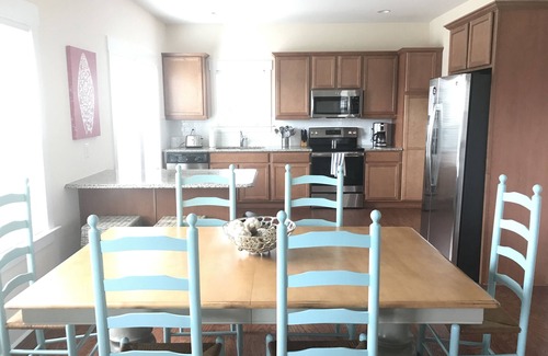 North Carolina Coast House | Newer home 2 blocks from downtown Carolina Beach