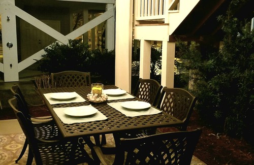 North Carolina Coast House | Newer home 2 blocks from downtown Carolina Beach