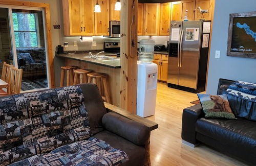 Comstock House | Newer Lake Home located near Turtle Lake/Cumberland area