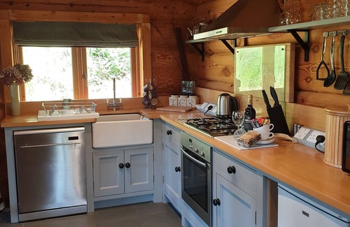 Ulverston Cabin | Newland Valley Log Cabins