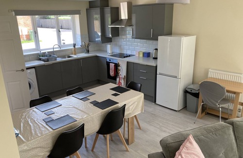 Balderton House | Newly Built 3 bedroom house with ample parking 1