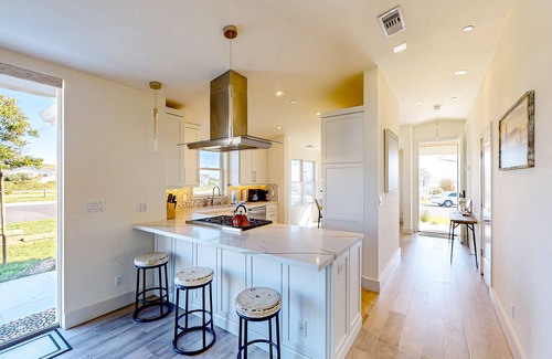 Old Town House | Newly built luxury home with hot tub, firepit & ideal central location