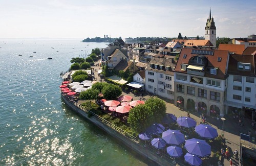 Bitzenhofen Apartment | Newly built, modern 2-room luxury apartment near Lake Constance