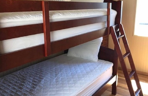 Sturgeon Bay Boat Rental | Newly constructed, Bay Breeze, the Floating Cottage. Reserve your stay today!