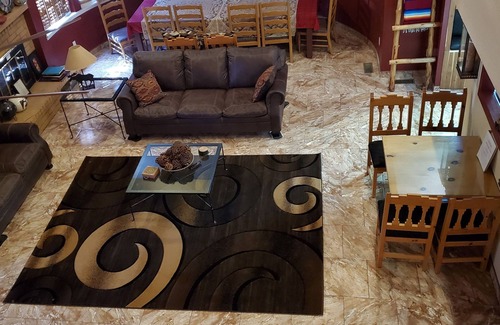 Ruidoso House | Newly Decorated Home available to guests looking for the perfect get away!