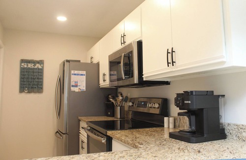 Panama City Beach Condo | Newly Furnished, First Time on Rental Market. 2 Bedroom Golf Villa in Edgewater.