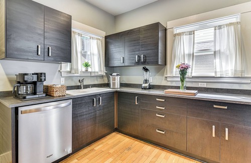 Alberta House | Newly Furnished Alberta Arts Home: Extended Stays!