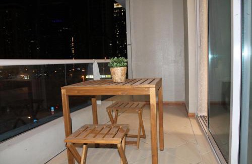 Dubai Marina Apartment | Newly furnished cozy 1 bedroom apartment close to JBR beach and metro