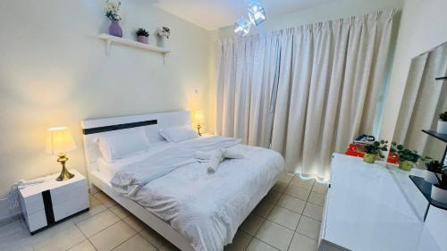 International City Apartment | Newly furnished cozy ONE bed room Apartment 2 bathroom city view