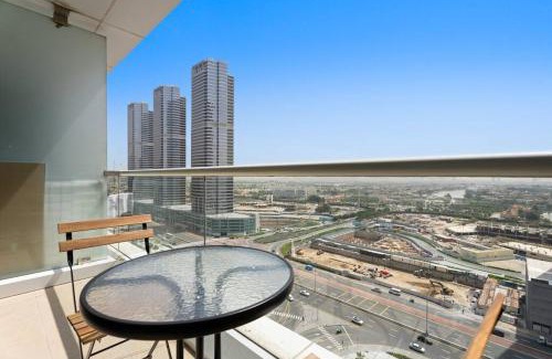 Jumeirah Lake Towers Apartment | Newly Furnished Studio in JLT