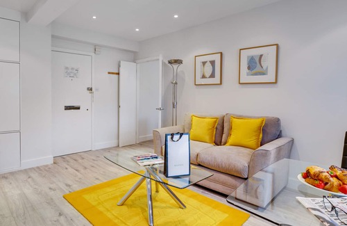 Chelsea Apartment | Newly refurbished contemporary apartment in Chelsea London