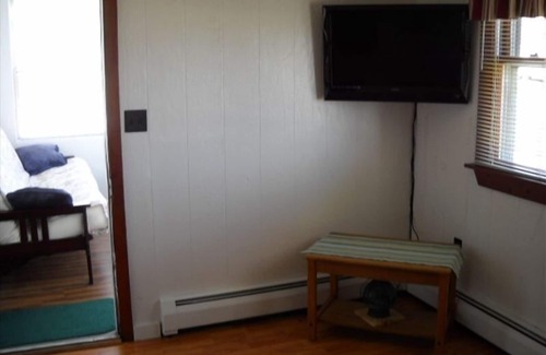 Wells Cottage | Newly Remodel Cottage, with View of Wells Beach 2 Minutes Away