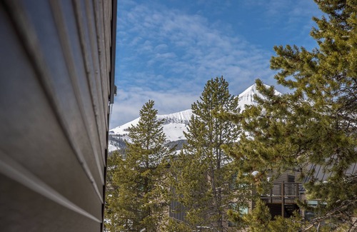 Big Sky Condo | Newly remodeled, cozy loft condo with Mountain Views. Hill Condo Loft Escape!