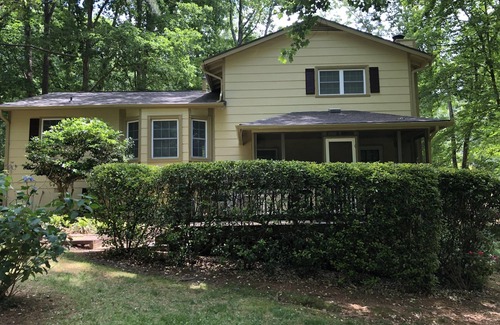 Lilburn House | Newly Remodeled Near Stone Mountain Park