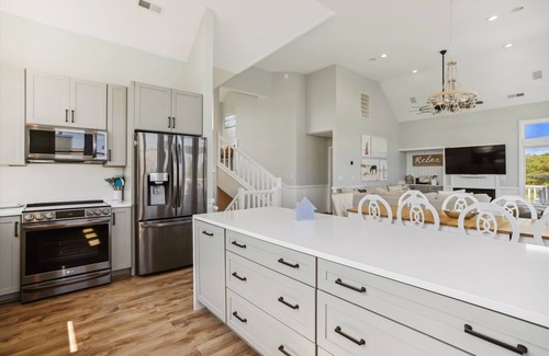 Ocean Hill House | Newly Remodeled Oceanside with a Heated Private Pool.Bring Fido!