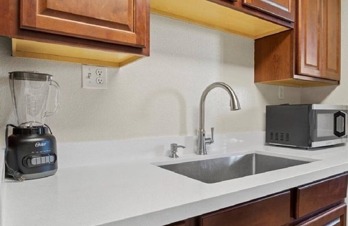 South Scottsdale Condo | Newly Remodeled Old Town Gem!