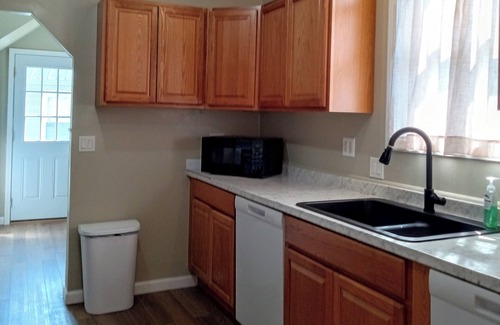 Alexandria Bay House | Newly Remodeled 3-bedroom house in Alexandria Bay - 5 minute walk to downtown