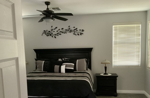 Rovey Farm Estates House | Newly remodeled w/pool minutes from State Farm Stadium, Top Golf and Westgate